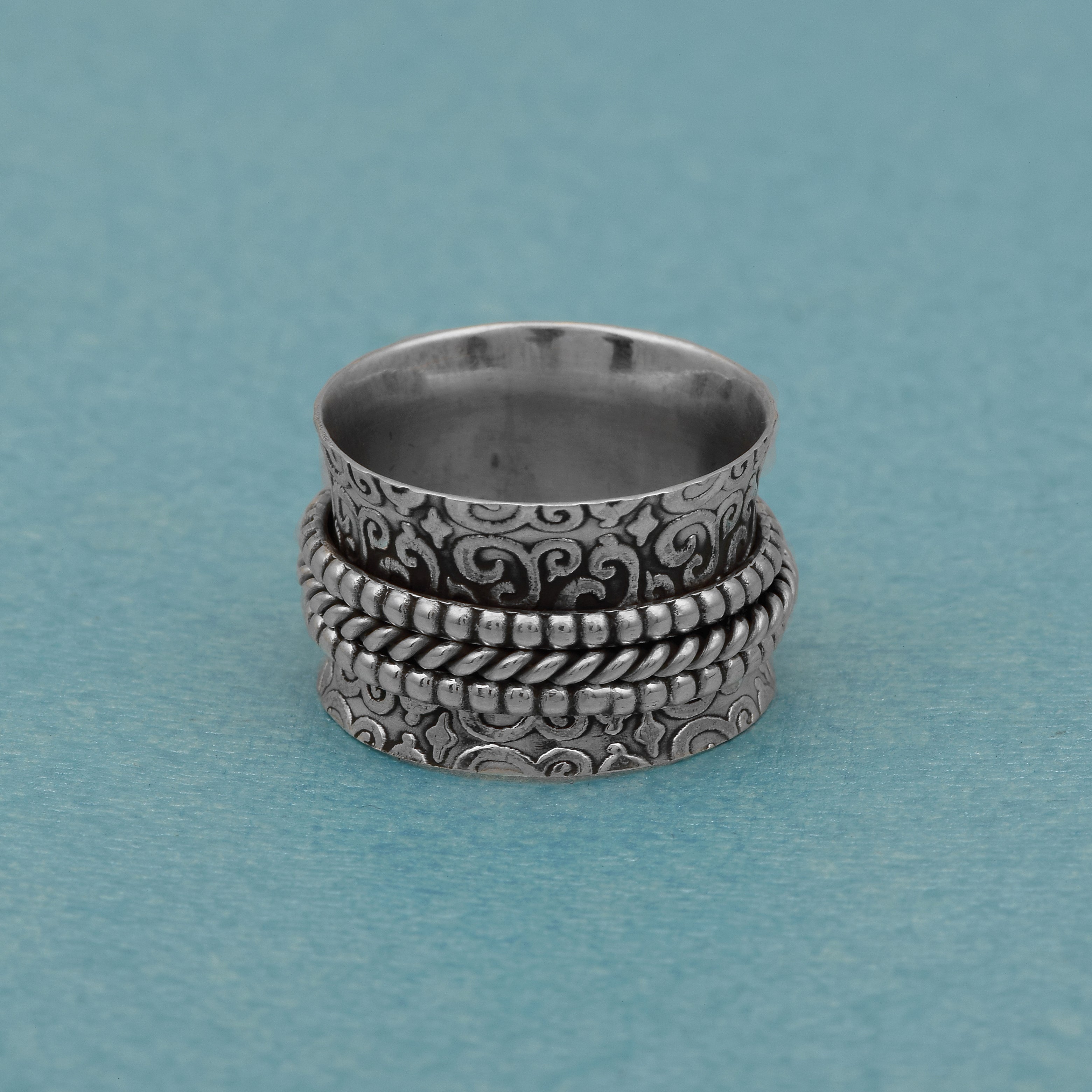 Ornate Floral Pattern Spinner Ring - Sterling Silver