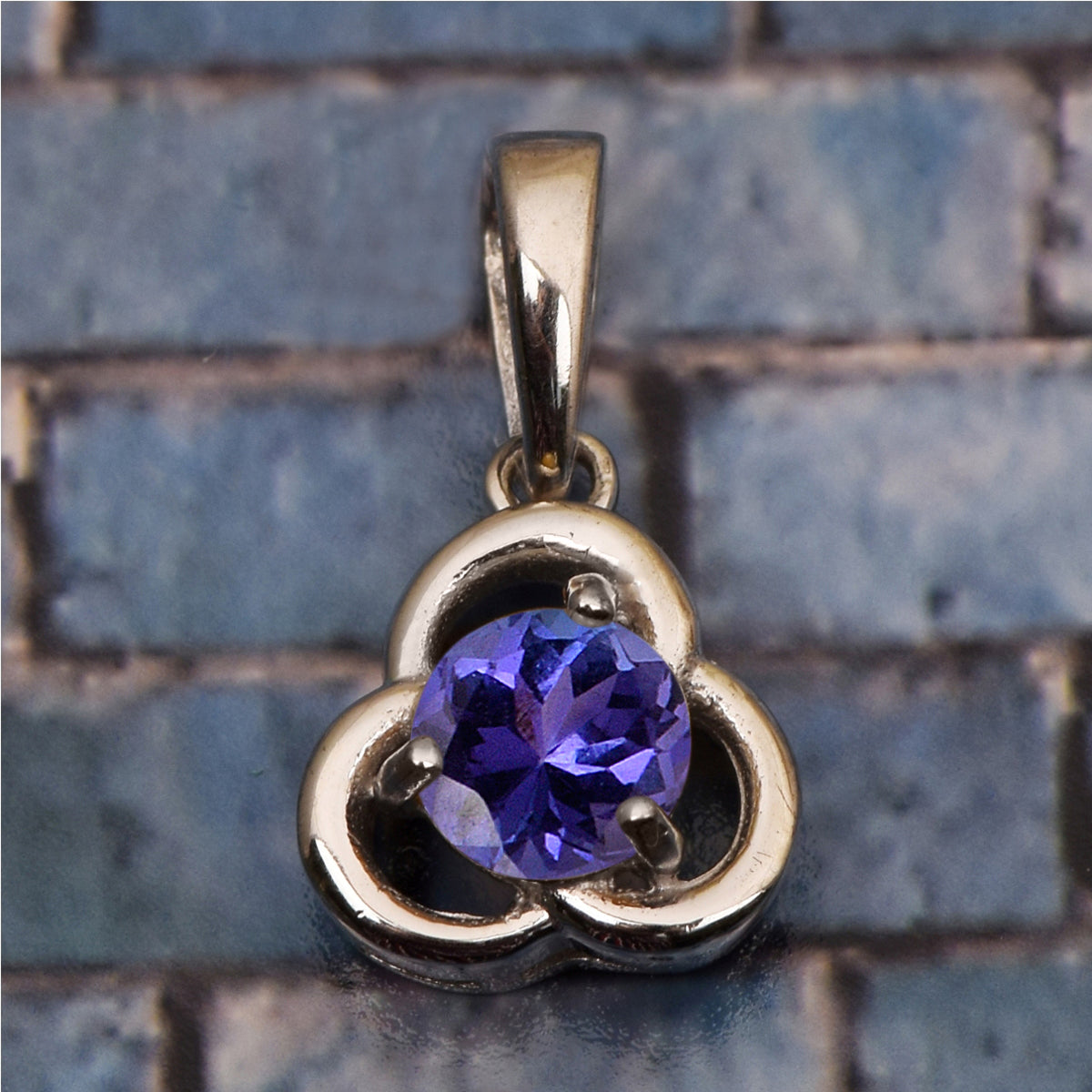 Celtic Style Multi Choice Gemstone Pendant