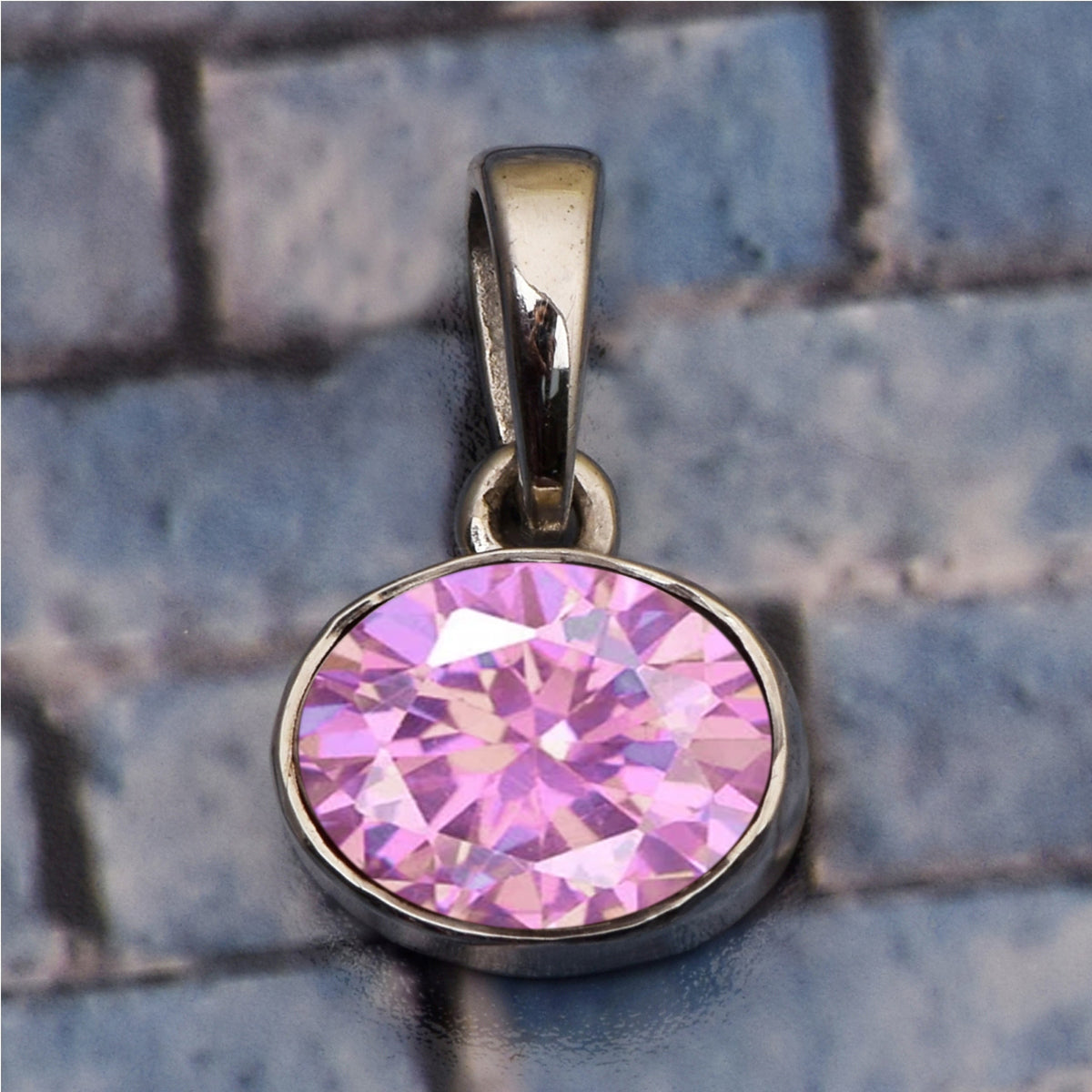 Horizontal Set Oval Cut Multi Choice Gemstone Pendant