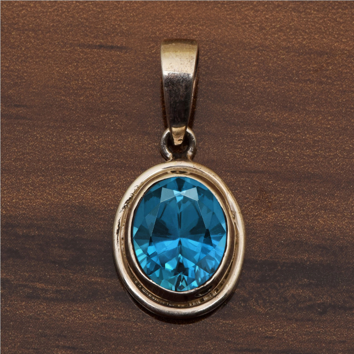Oval Bezel Set Multi Choice Gemstone Pendant
