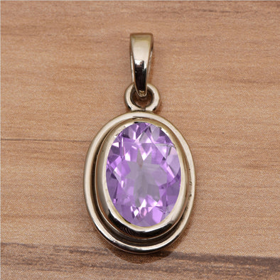 Oval Bezel Set Multi Choice Gemstone Pendant