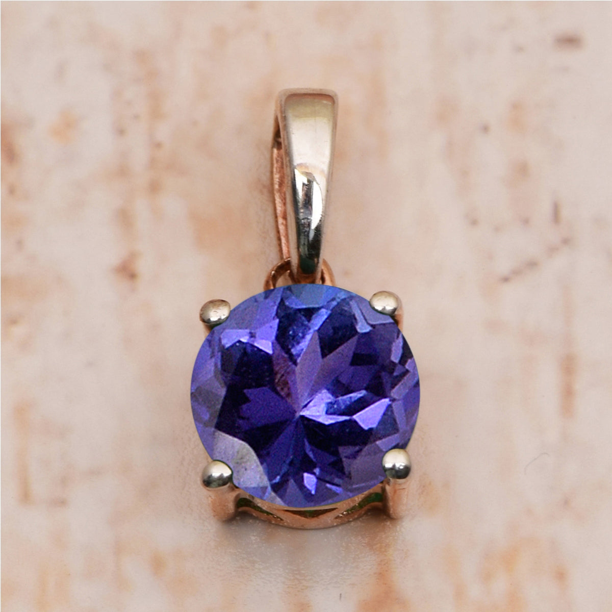 Solitaire Round Cut Multi Choice Gemstone Pendant
