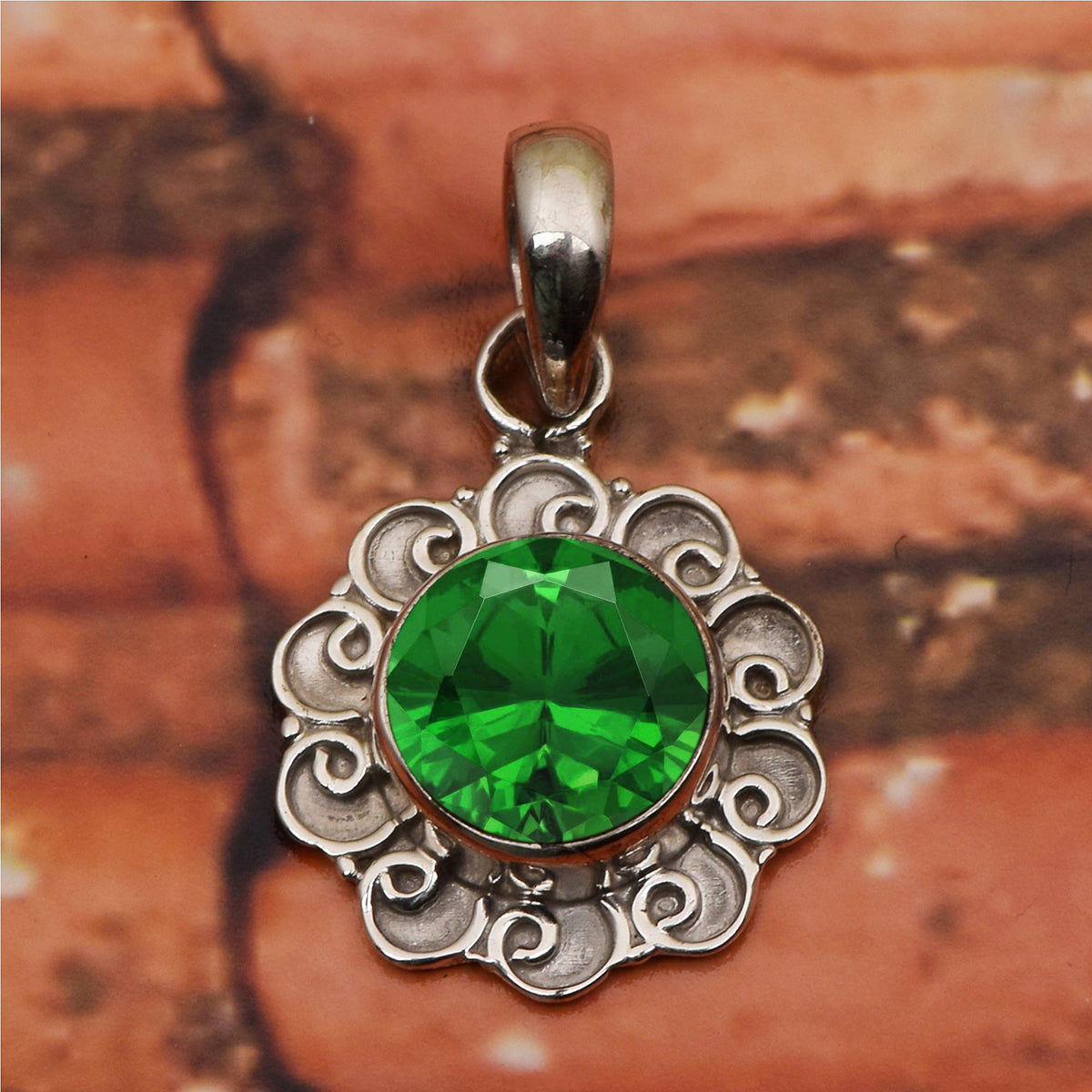Vintage Swirl Design Multi Choice Gemstone Pendant