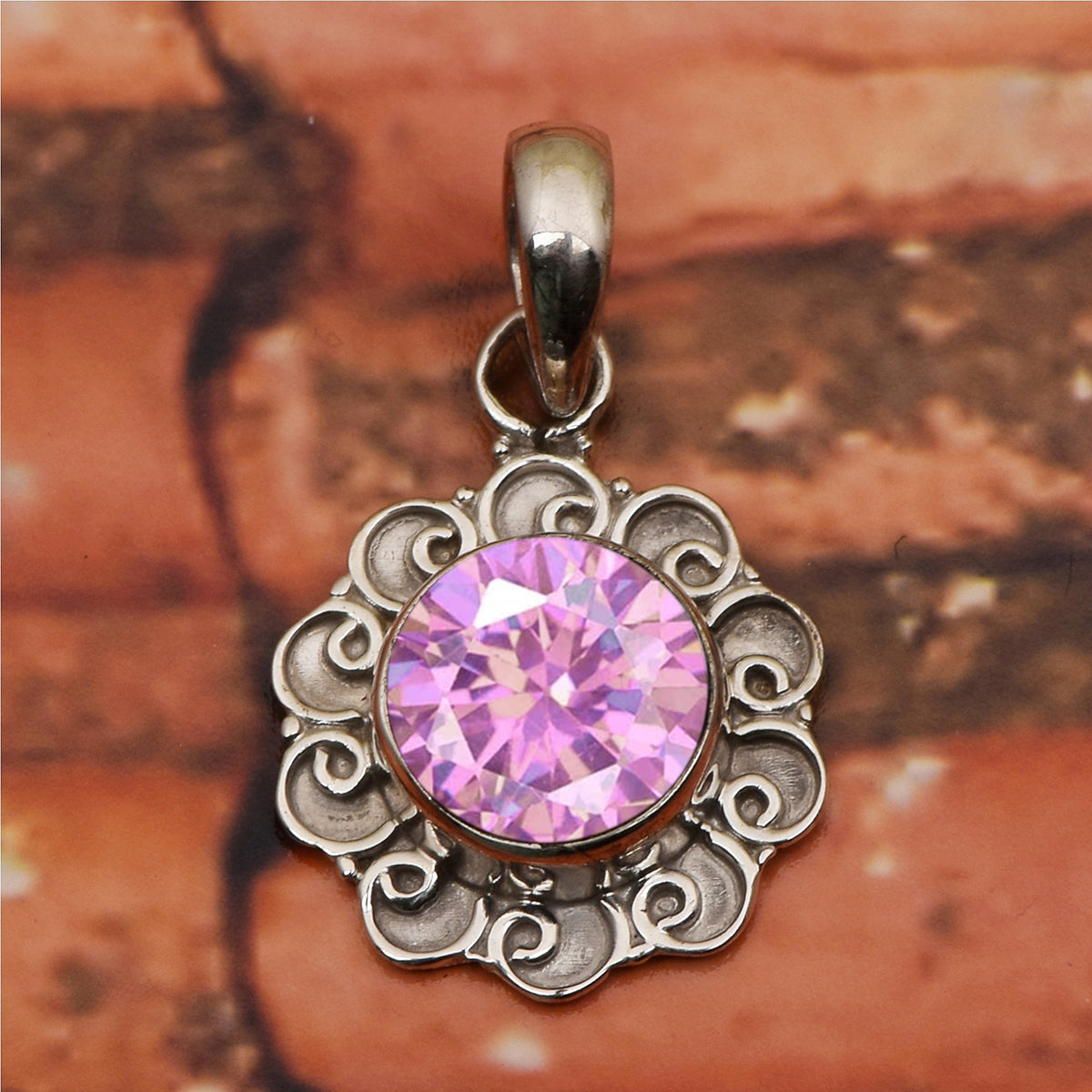 Vintage Swirl Design Multi Choice Gemstone Pendant