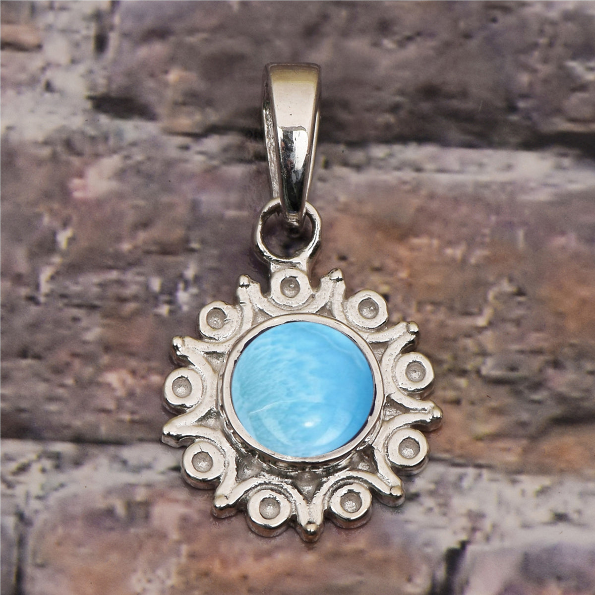 Vintage Swirl Design Multi Choice Gemstone Pendant