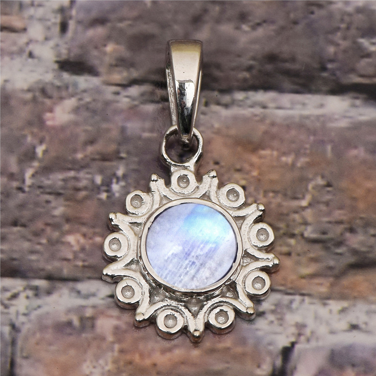 Vintage Swirl Design Multi Choice Gemstone Pendant