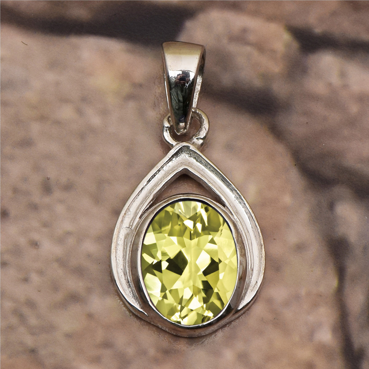 Celtic Style Oval Cut Multi Choice Gemstone Pendant