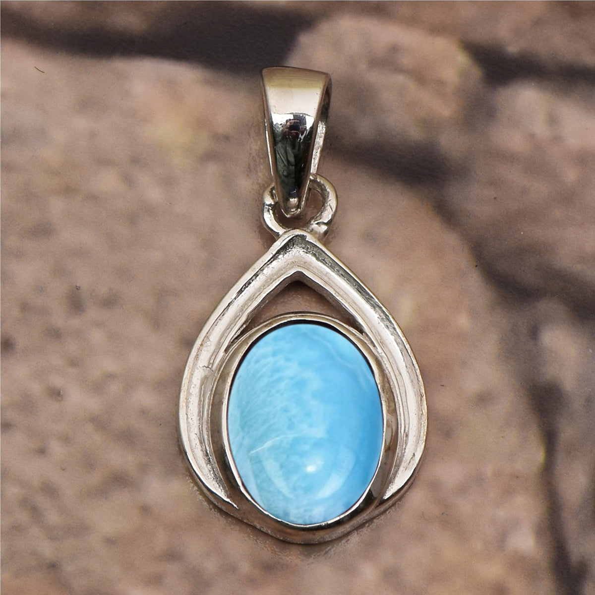 Celtic Style Oval Cut Multi Choice Gemstone Pendant