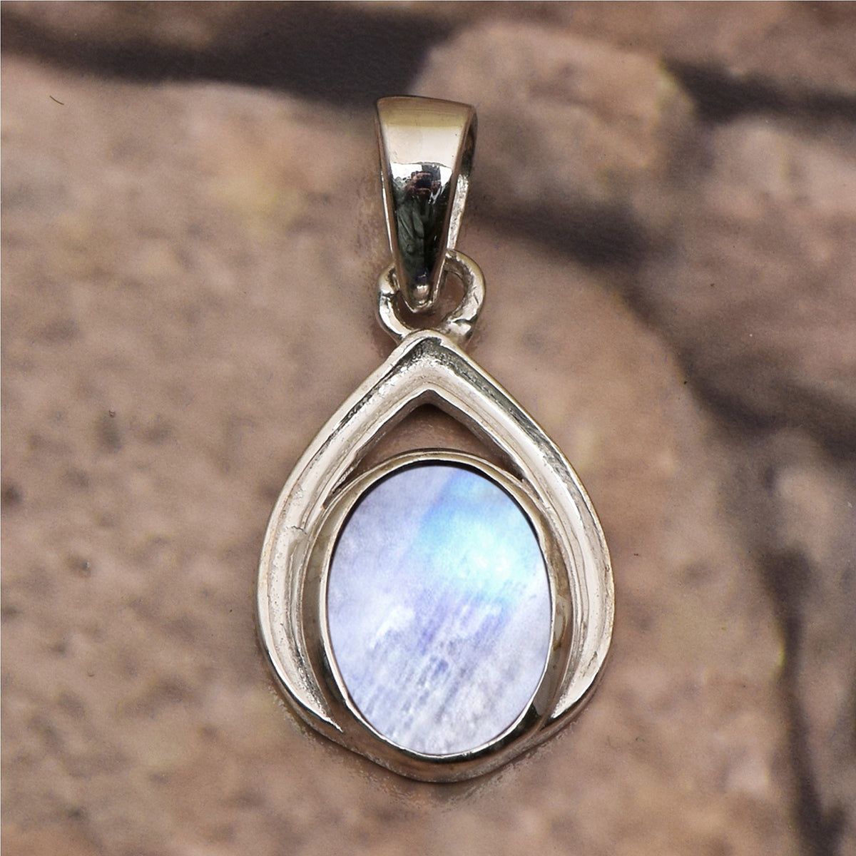 Celtic Style Oval Cut Multi Choice Gemstone Pendant