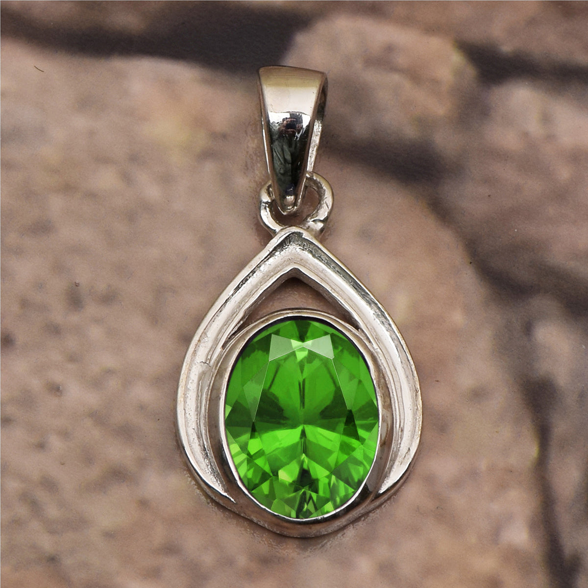 Celtic Style Oval Cut Multi Choice Gemstone Pendant