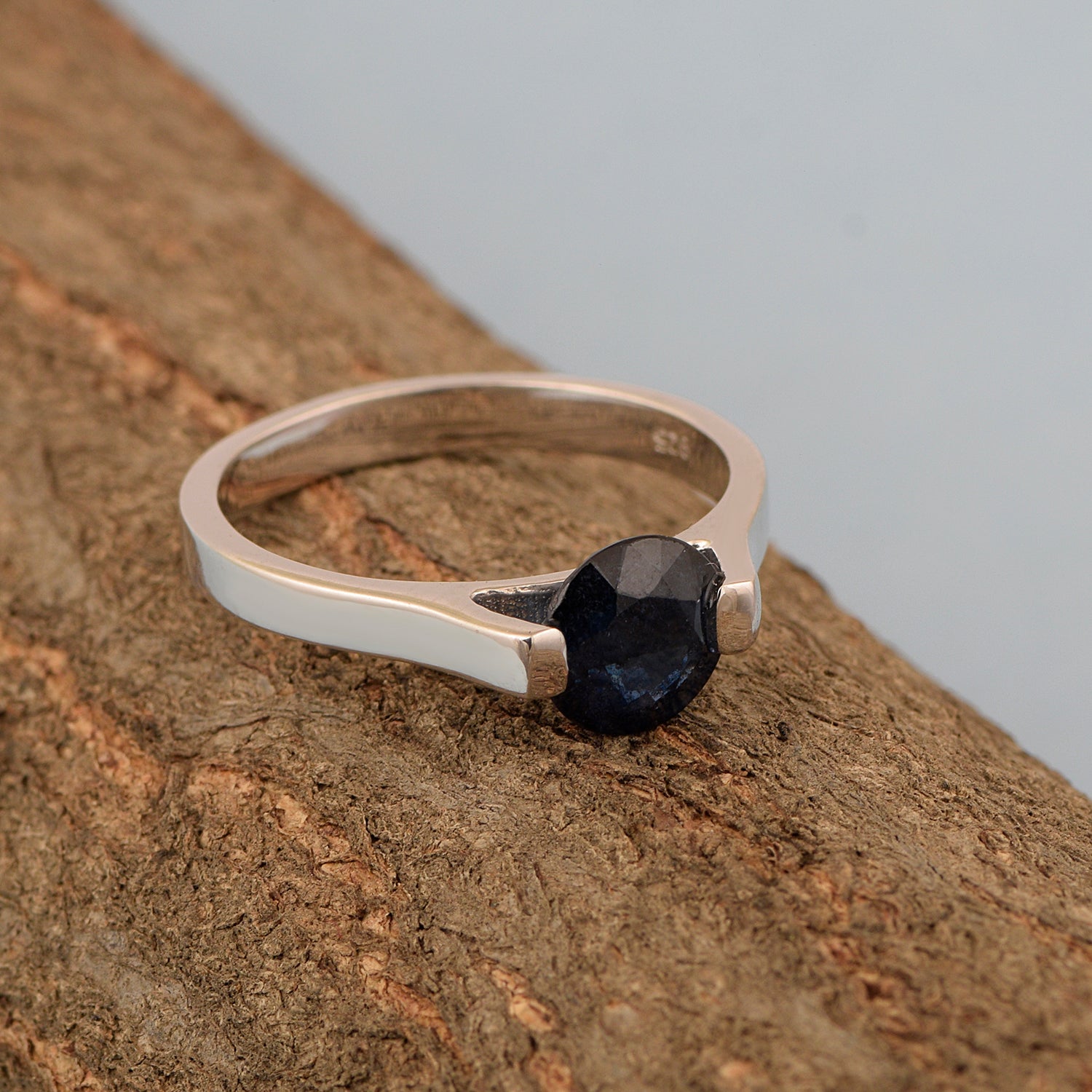 Blue Sapphire Tension Set Ring – Sterling Silver