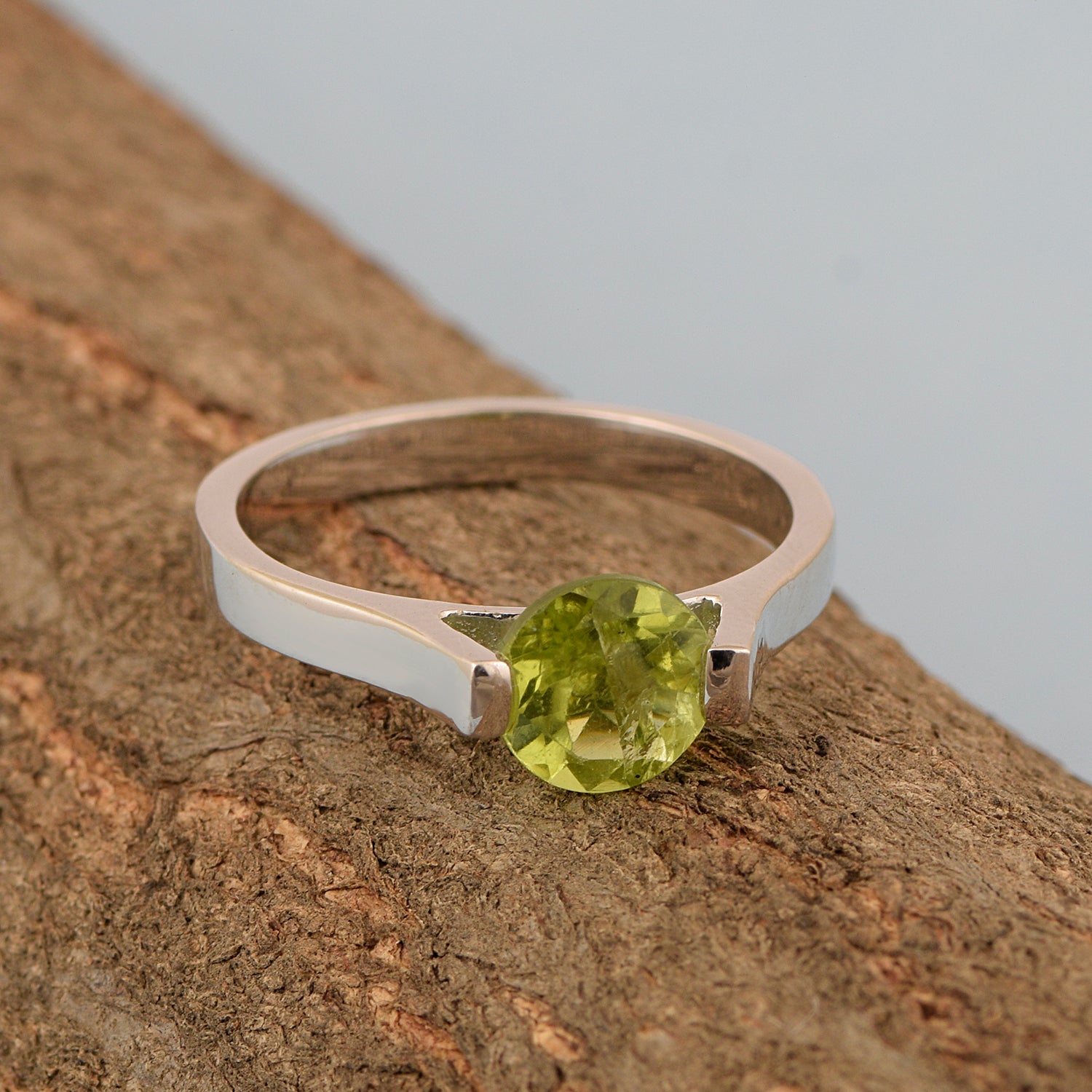 Peridot Round Solitaire Ring -Sterling Silver