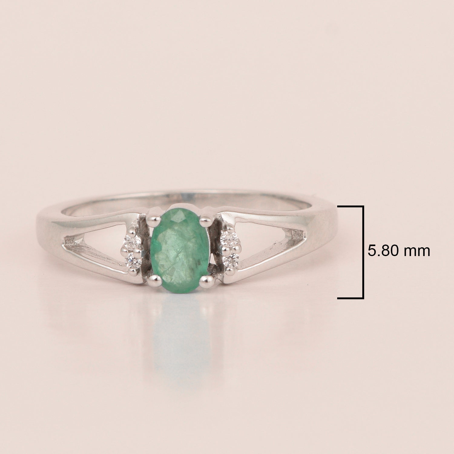 Emerald ring