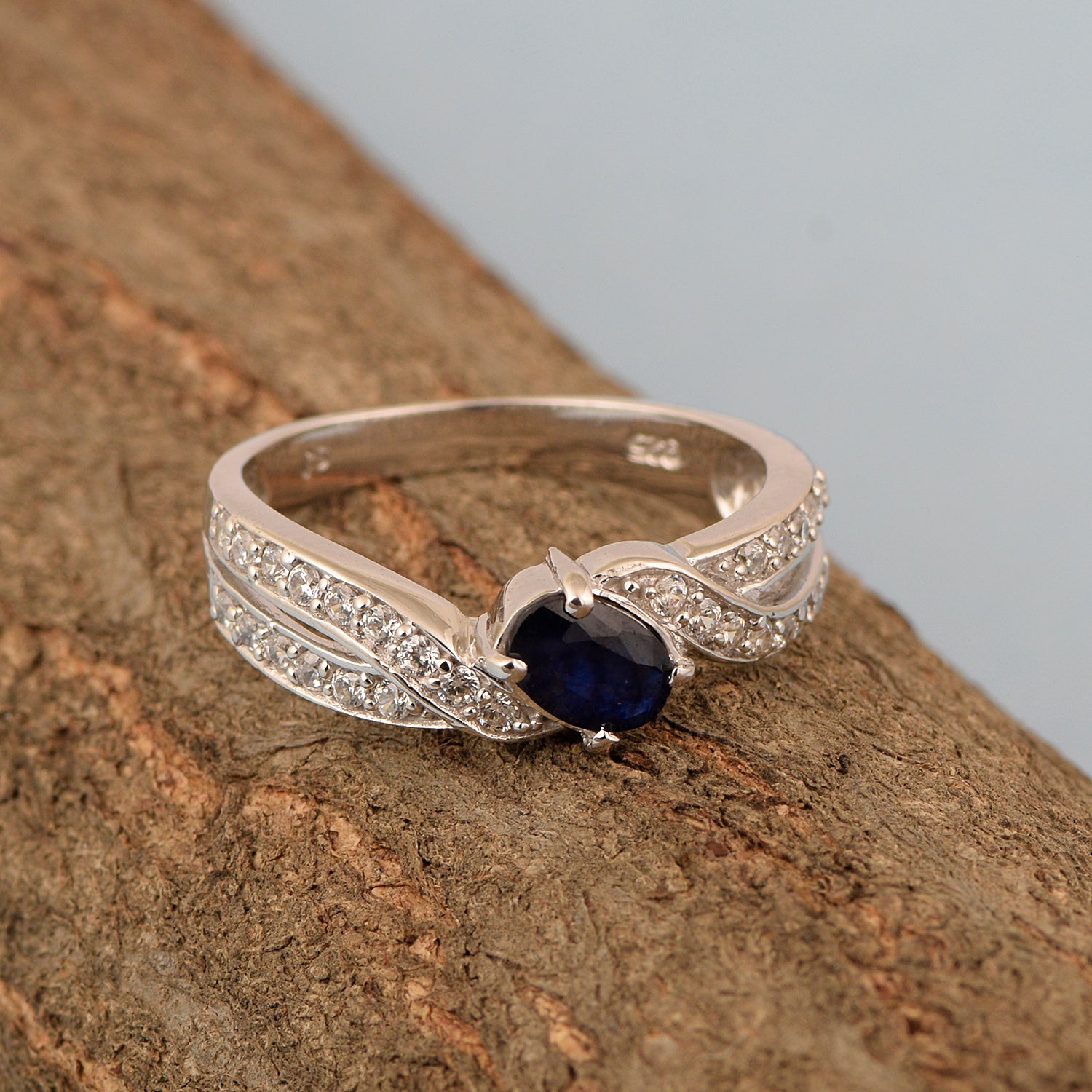 Blue Sapphire ring