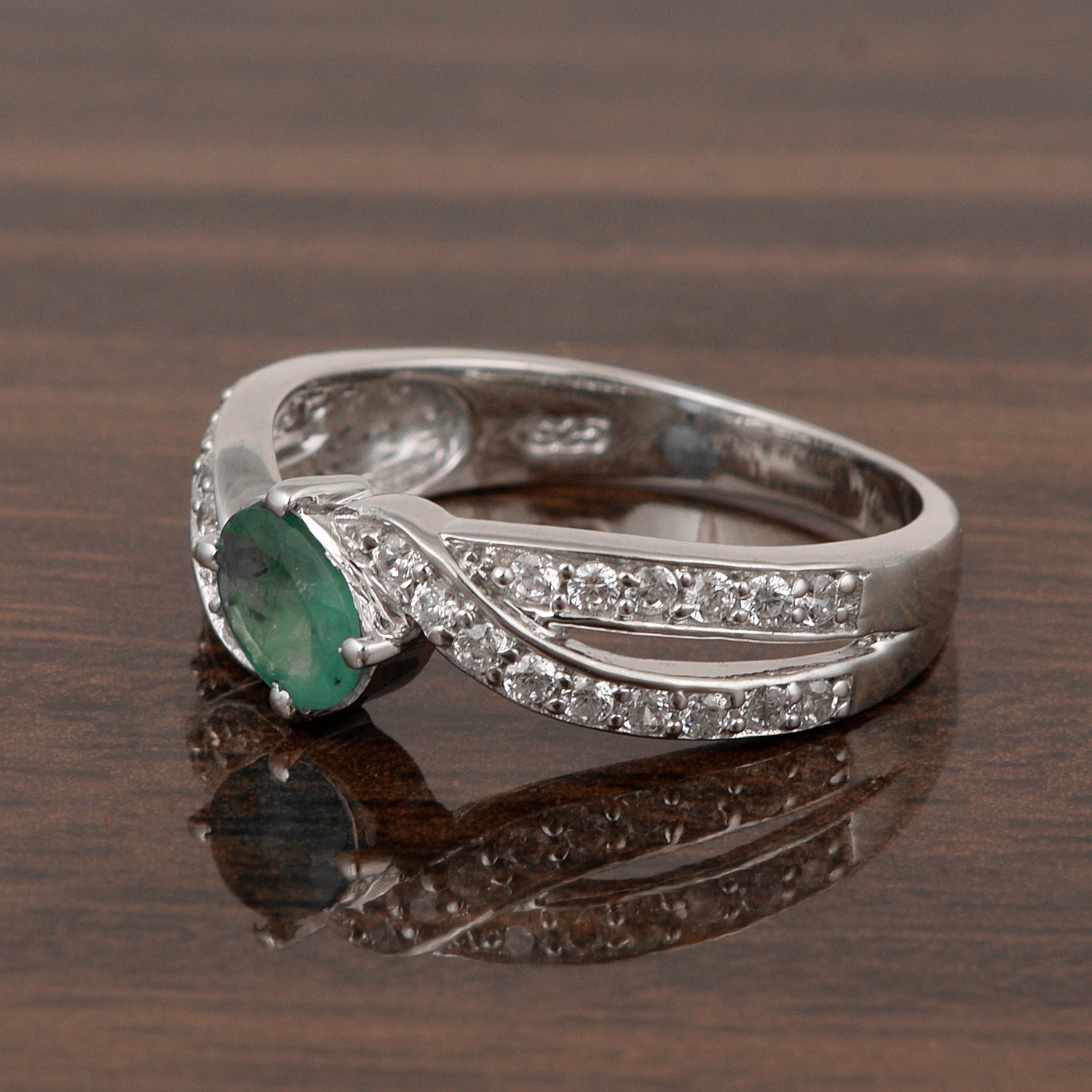 Emerald ring