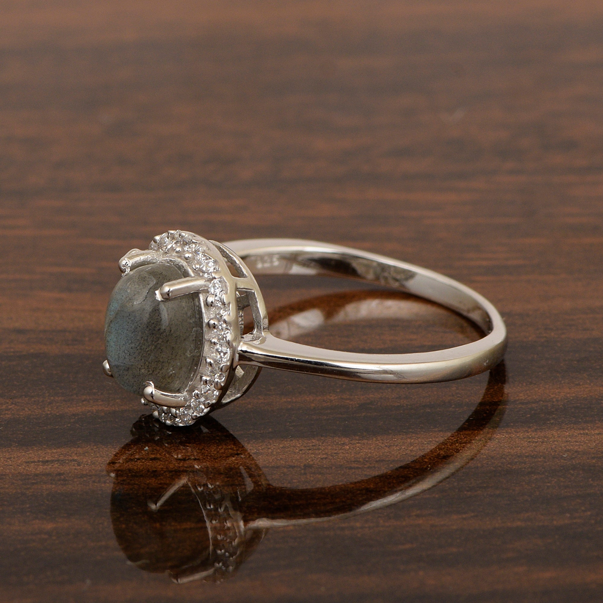 Labradorite ring