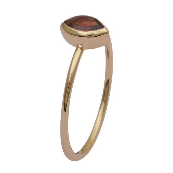 9k Yellow Gold Marquise Red Garnet Ring