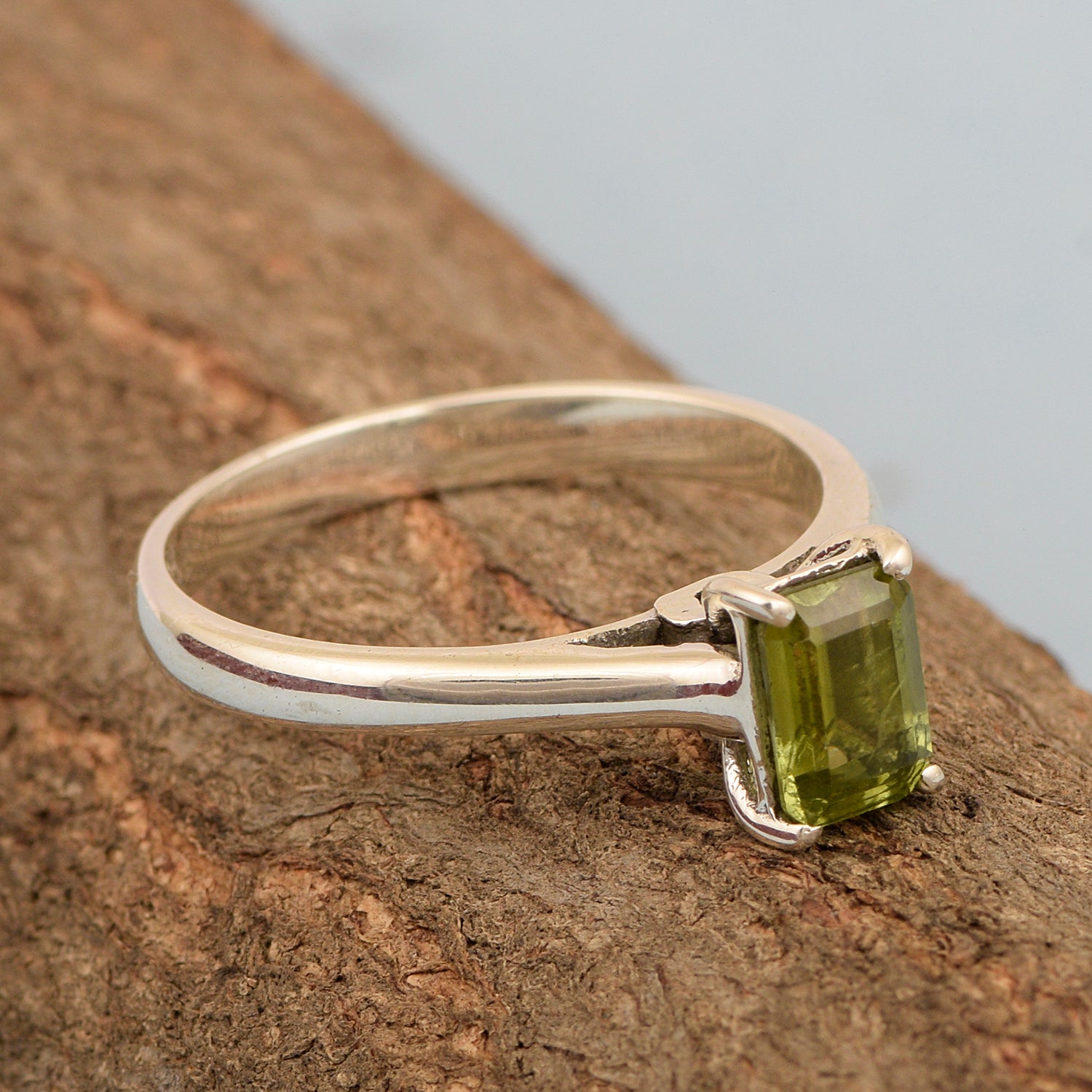 Peridot ring
