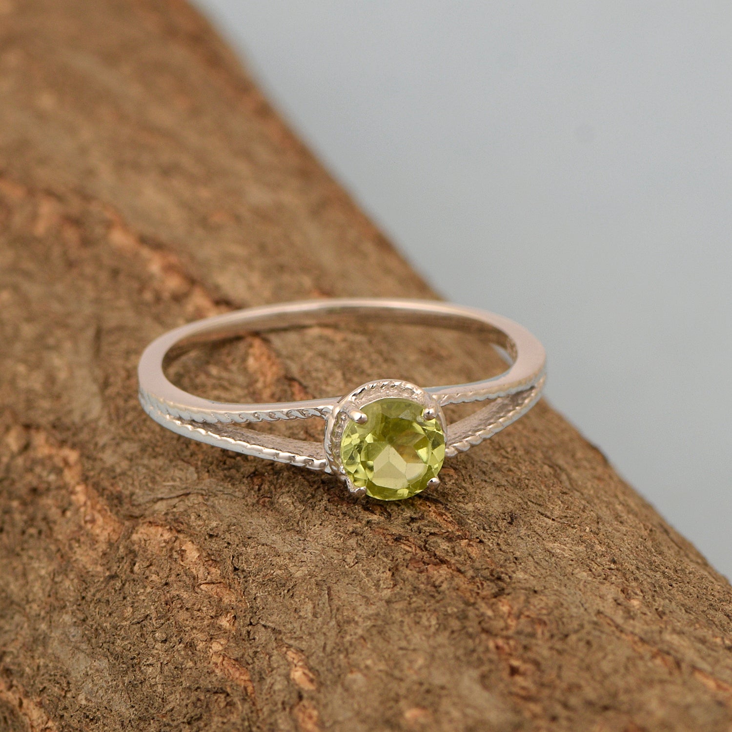 Peridot ring