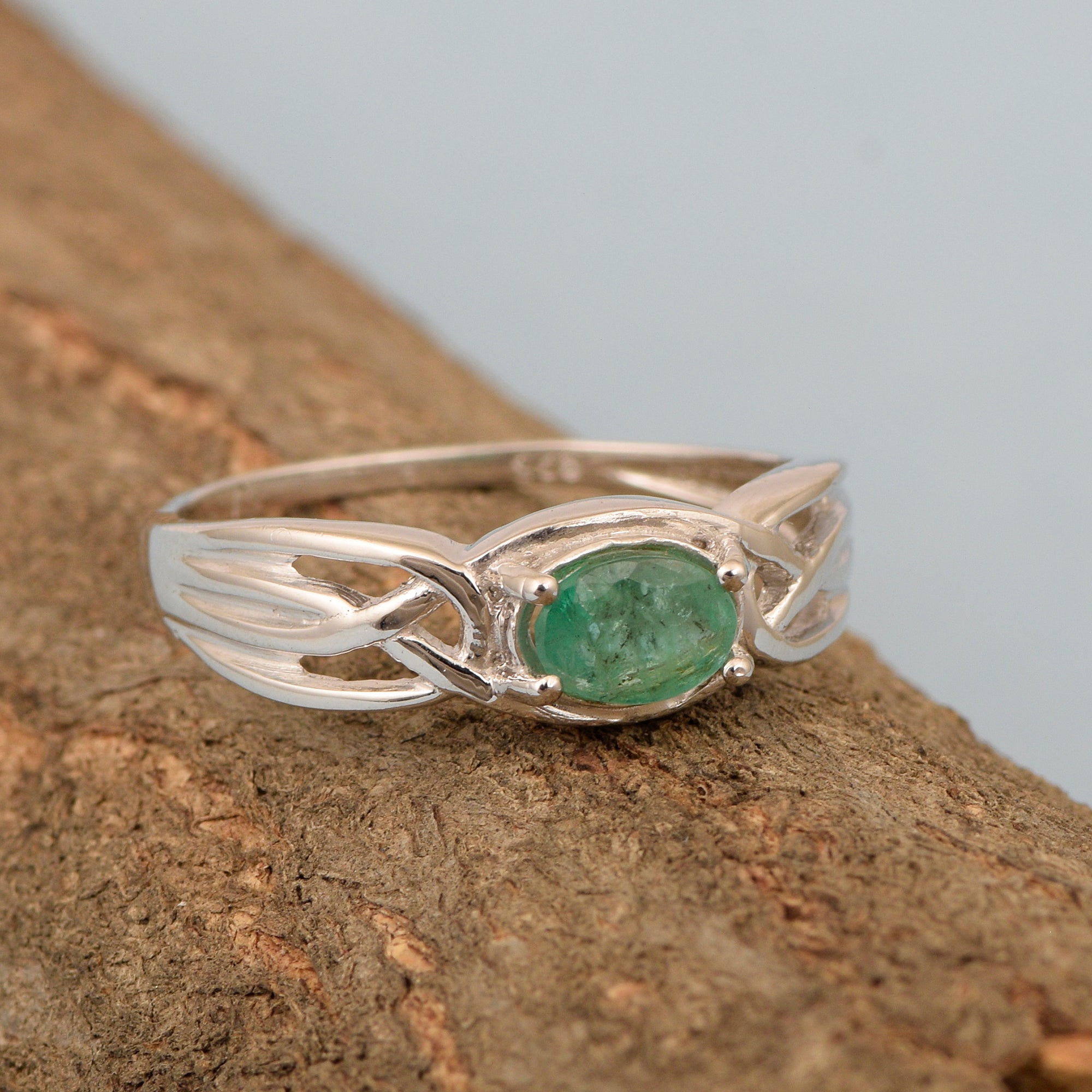 Emerald ring