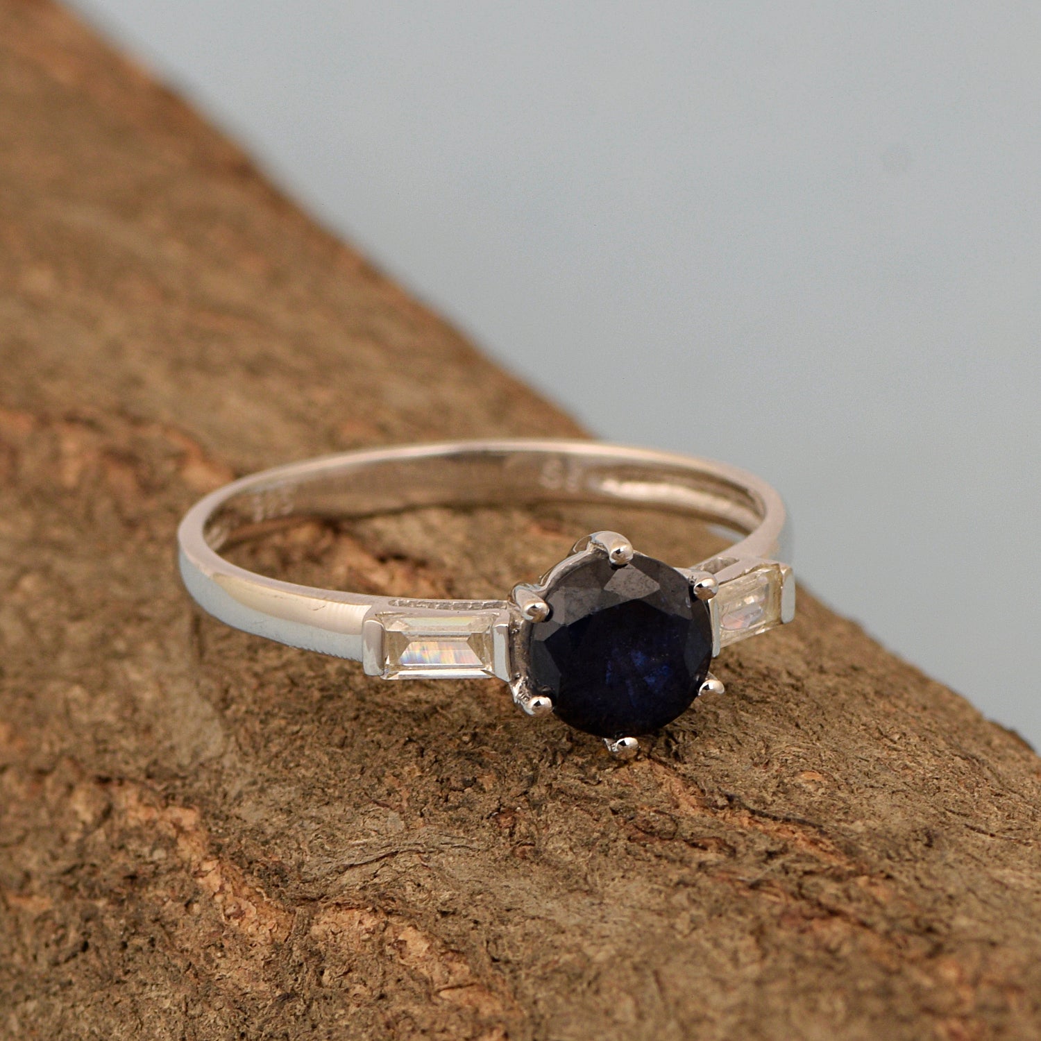 Blue Sapphire ring
