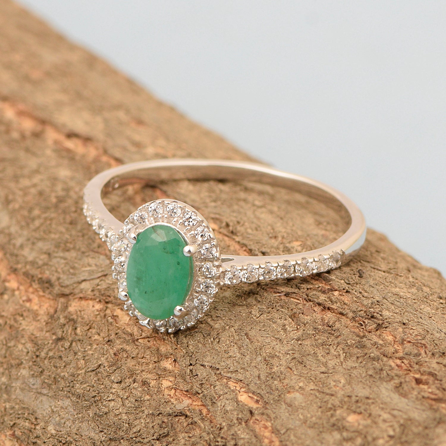 Emerald ring