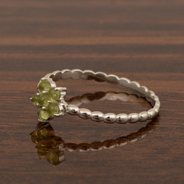 Peridot Cab ring