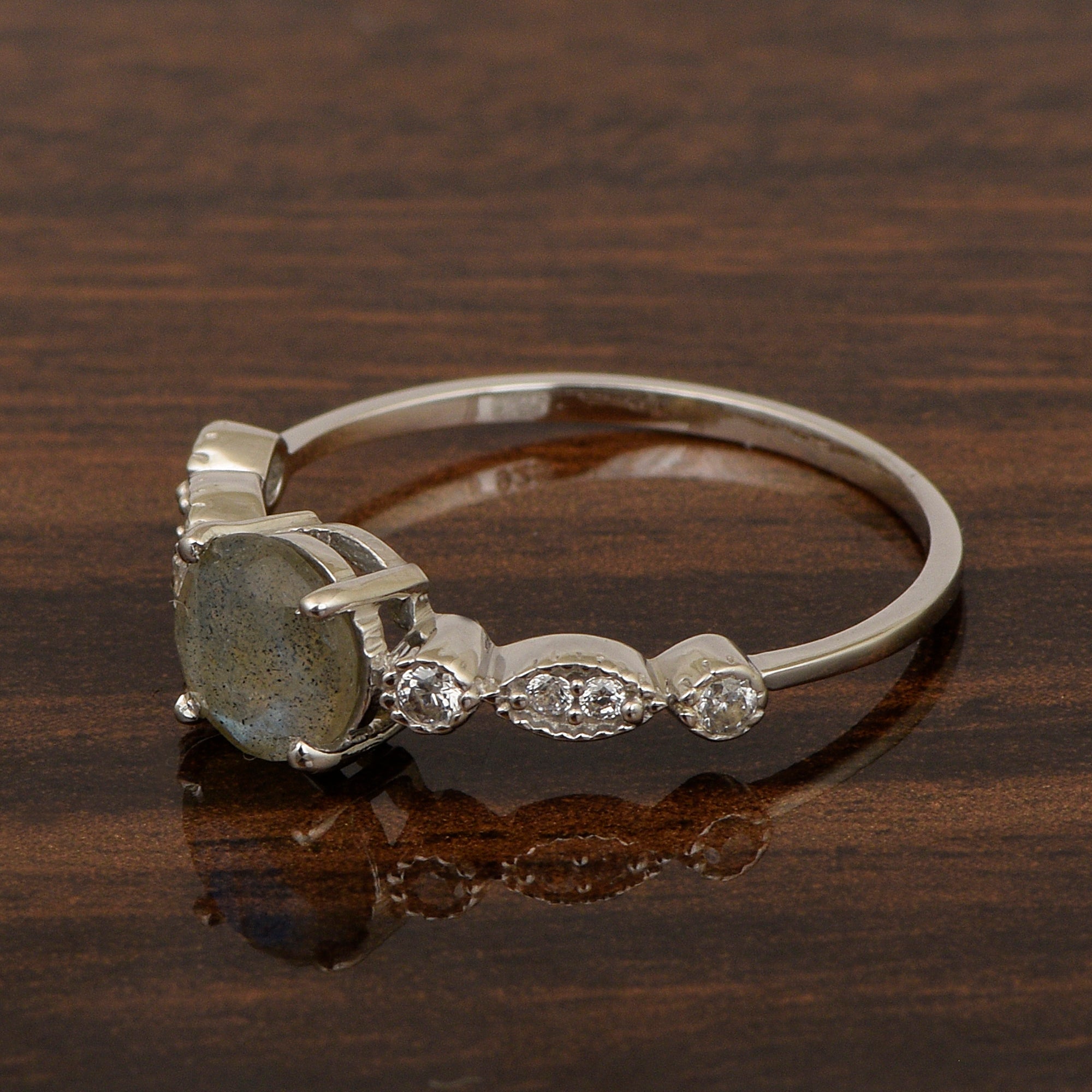 Labradorite ring