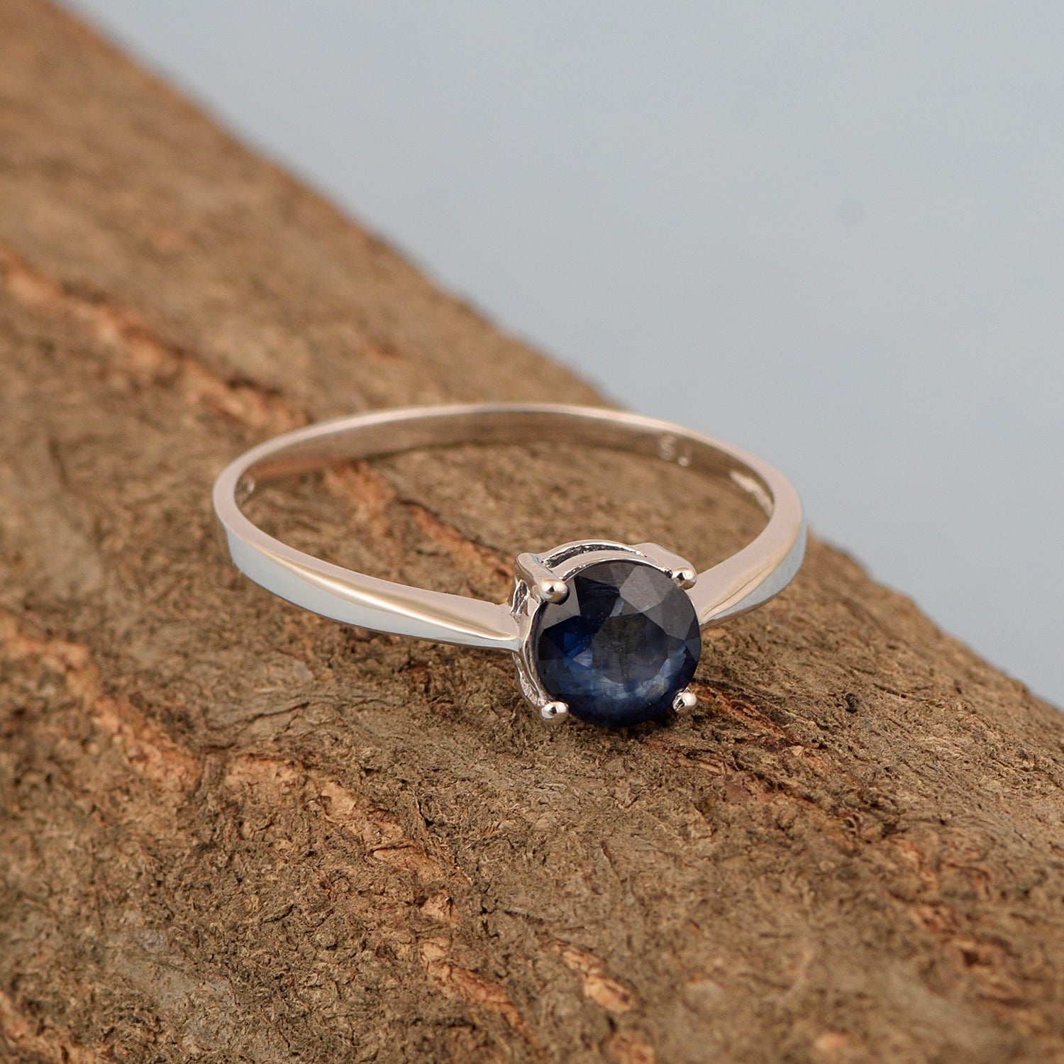 Blue Sapphire ring
